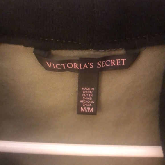 Victoria Secret jacket 🥰 - Picture 2 of 10